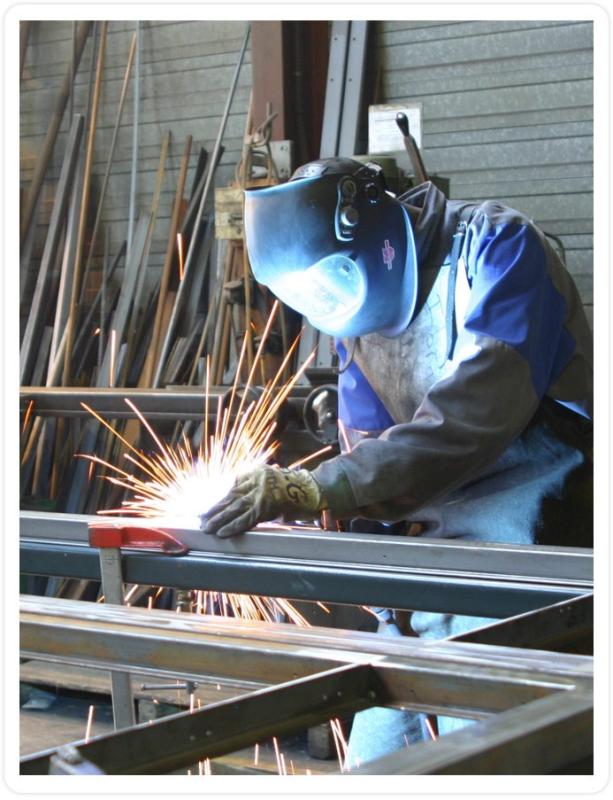 ΣΙΔΗΡΟΚΑΤΑΣΚΕΥΕΣ ΚΟΥΦΩΜΑΤΑ ΑΛΟΥΜΙΝΙΟΥ ΠΑΡΟΣ ΣΕΡΙΦΟΣ ΚΥΚΛΑΔΕΣ ΚΑΛΛΕΡΓΗΣ ΝΙΚΟΛΑΟΣ