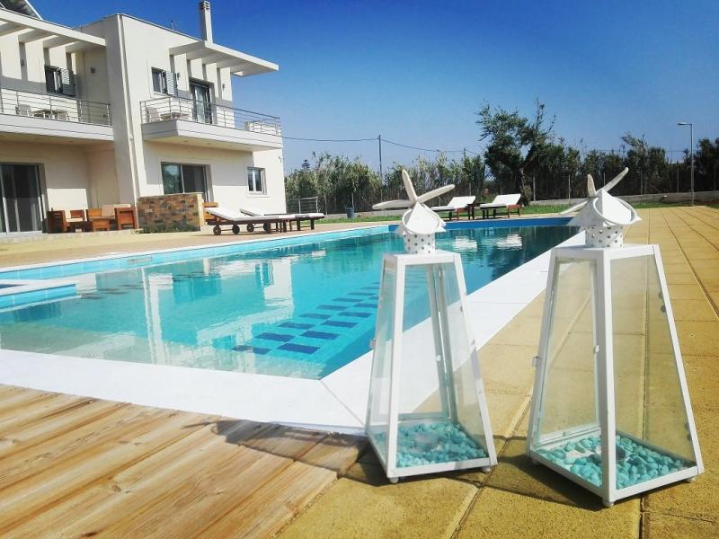 ΤΟΥΡΙΣΤΙΚΕΣ ΕΠΙΠΛΩΜΕΝΕΣ ΚΑΤΟΙΚΙΕΣ EDEM SUITES ΛΑΓΚΟΥΒΑΡΟΣ ΜΑΡΑΘΟΠΟΛΗ ΜΕΣΣΗΝΙΑ